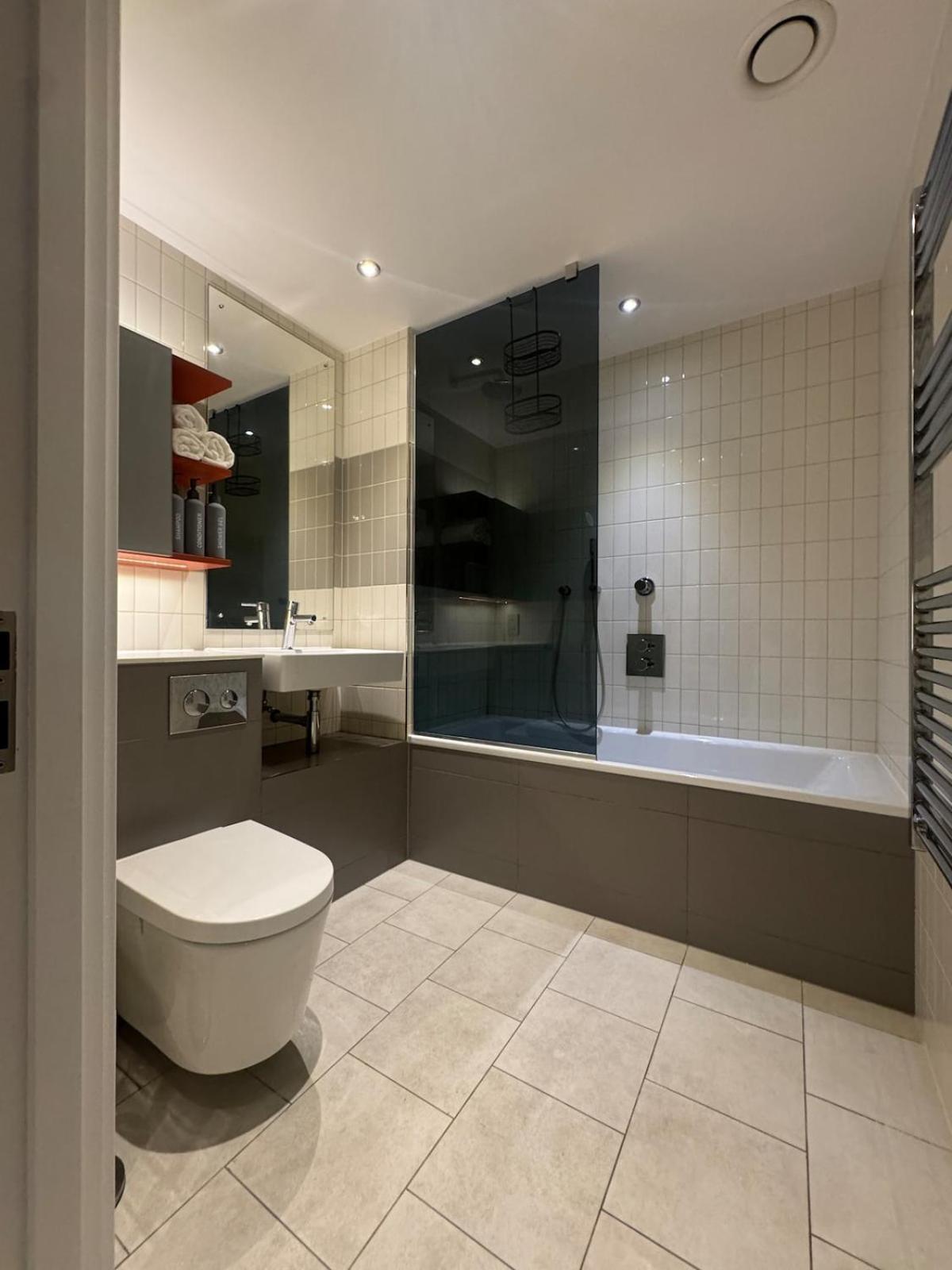 Luxury 1 Bedroom Apartment In London Londres Exterior foto